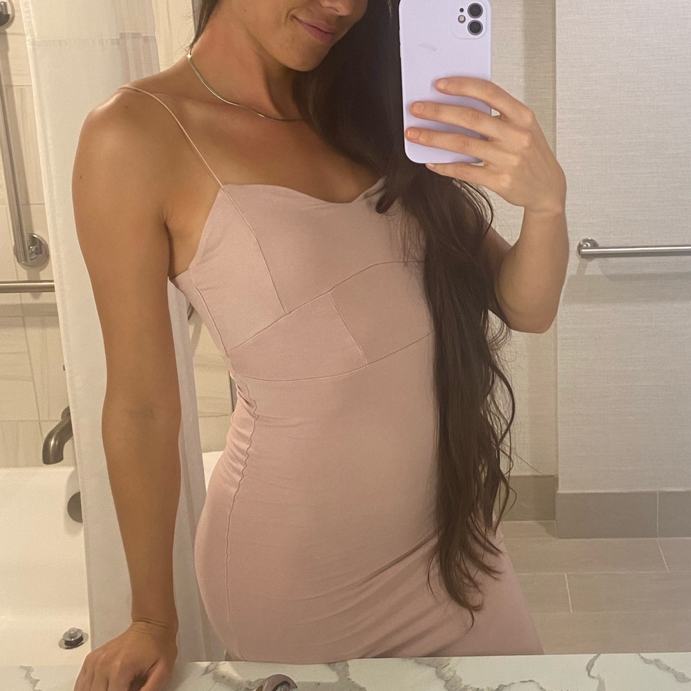 Light pink open back Bodycon dress